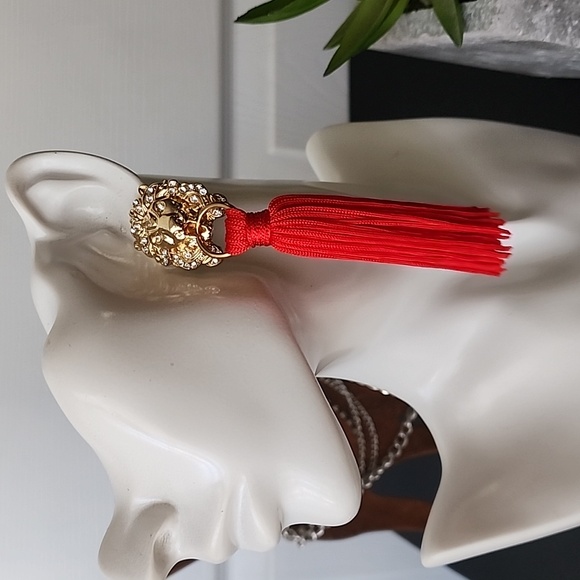 Lux Gold Lion Face Earrings with Red Tassel - Picture 5 of 6